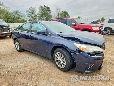 Czwarte zdjęcie samochodu z boku: 2017 TOYOTA CAMRY LE VIN:4T1BF1FK1HU742171 - miniatura