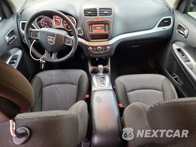 Zdjęcie 8 z 12 samochodu: 2020 DODGE JOURNEY SE VIN:3C4PDCAB2LT274151 - miniatura