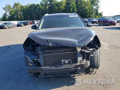 Piąte zdjęcie samochodu w środku: 2020 HYUNDAI TUCSON VALUE VIN:KM8J33A47LU142370 - miniatura