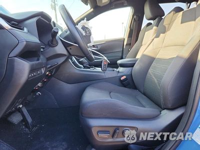 Zdjęcie 7 z 13 samochodu: 2022 TOYOTA RAV4 SE VIN:JTM16RFV4ND524908 - miniatura