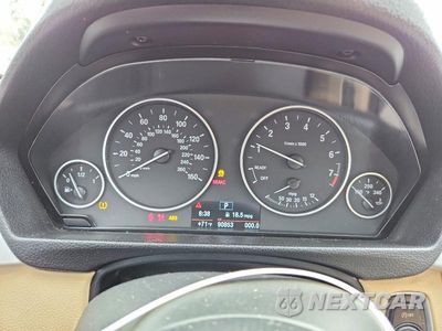 Zdjęcie 9 z 12 samochodu: 2018 BMW 320 I VIN:WBA8E1G55JNU89072 - miniatura