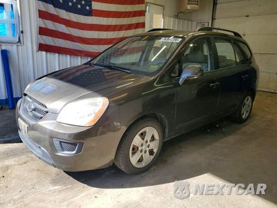 2009 KIA RONDO BASE KNAFG528997246584 - główne zdjęcie licytacji z USA - miniatura