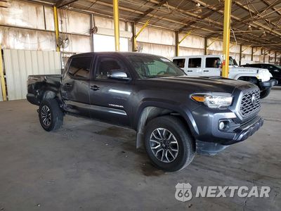 Czwarte zdjęcie samochodu z boku: 2022 TOYOTA TACOMA TRD SPORT VIN:3TMAZ5CN3NM164684 - miniatura