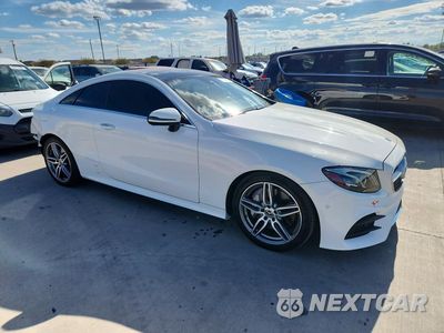 Czwarte zdjęcie samochodu z boku: 2018 MERCEDES-BENZ E 400 VIN:WDD1J6FB4JF016915 - miniatura