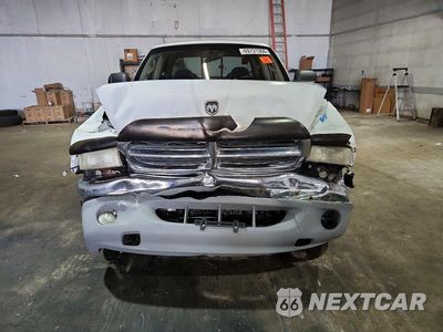 Piąte zdjęcie samochodu w środku: 2002 DODGE DAKOTA QUAD SLT VIN:1B7HL48N42S652239 - miniatura