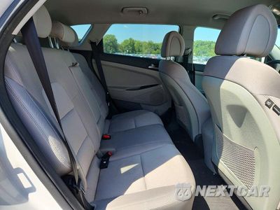 Zdjęcie 11 z 13 samochodu: 2018 HYUNDAI TUCSON SEL VIN:KM8J33A45JU705929 - miniatura