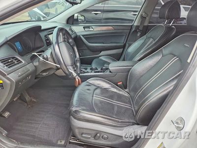 Zdjęcie 7 z 12 samochodu: 2017 HYUNDAI SONATA SPORT VIN:5NPE34AF2HH587503 - miniatura