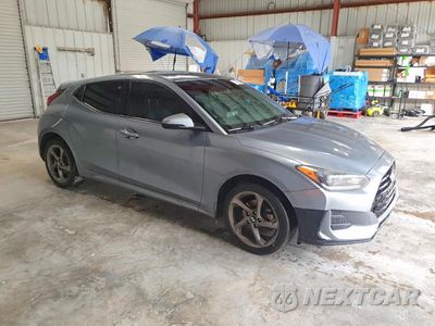 Czwarte zdjęcie samochodu z boku: 2019 HYUNDAI VELOSTER 2.0L VIN:KMHTG6AF7KU017531 - miniatura