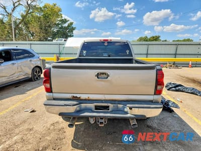 Zdjęcie 6 z 12 samochodu: 2000 CHEVROLET SILVERADO K1500 VIN:2GCEK19T8Y1319696 - miniatura