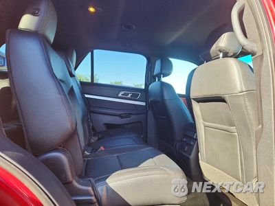 Zdjęcie 11 z 14 samochodu: 2017 FORD EXPLORER XLT VIN:1FM5K8D85HGD52231 - miniatura