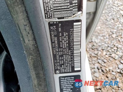 Zdjęcie 12 z 12 samochodu: 2004 BMW 325 VIN:WBAAZ33424KP86224 - miniatura