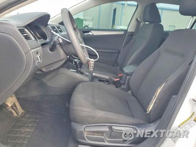 Zdjęcie 7 z 12 samochodu: 2016 VOLKSWAGEN JETTA SE VIN:3VWD67AJ3GM264642 - miniatura