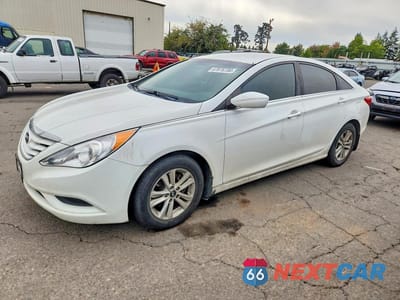 2011 HYUNDAI SONATA GLS 5NPEB4AC0BH268598 - główne zdjęcie licytacji z USA - miniatura