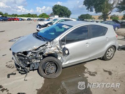 2014 TOYOTA PRIUS C ONE JTDKDTB30E1575187 - główne zdjęcie licytacji z USA - miniatura