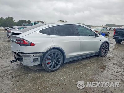 Trzecie zdjęcie samochodu z tyłu: 2017 TESLA MODEL X VIN:5YJXCDE48HF056158 - miniatura