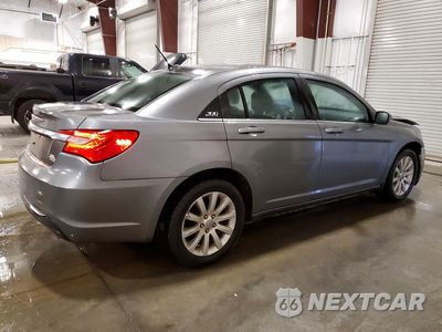 Trzecie zdjęcie samochodu z tyłu: 2013 CHRYSLER 200 TOURING VIN:1C3CCBBB9DN683781 - miniatura