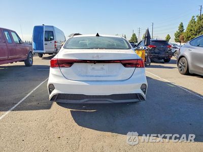 Zdjęcie 6 z 13 samochodu: 2023 KIA FORTE LXS VIN:3KPF24AD1PE538995 - miniatura