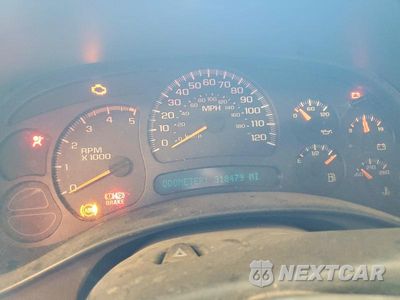 Zdjęcie 9 z 13 samochodu: 2004 CHEVROLET SILVERADO K2500 HEAVY DUTY VIN:1GCHK23114F112872 - miniatura