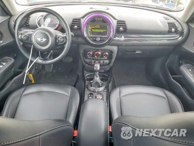 Zdjęcie 8 z 13 samochodu: 2016 MINI COOPER CLUBMAN VIN:WMWLN5C54G2E31166 - miniatura