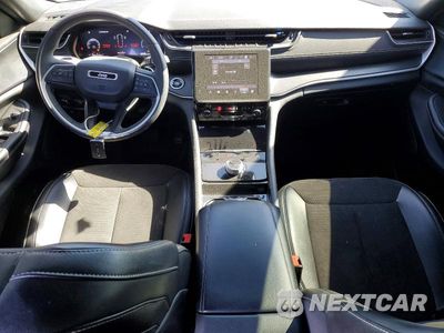 Zdjęcie 8 z 14 samochodu: 2023 JEEP GRAND CHEROKEE L LAREDO VIN:1C4RJKAGXP8831013 - miniatura