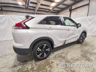 Trzecie zdjęcie samochodu z tyłu: 2025 MITSUBISHI ECLIPSE CROSS SE VIN:JA4ATWAA9SZ044870 - miniatura