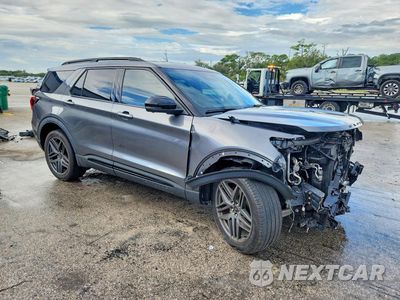 Czwarte zdjęcie samochodu z boku: 2025 FORD EXPLORER ST VIN:1FMWK7GC1SGA69671 - miniatura