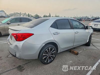 Trzecie zdjęcie samochodu z tyłu: 2019 TOYOTA COROLLA SE VIN:5YFBURHE9KP892632 - miniatura