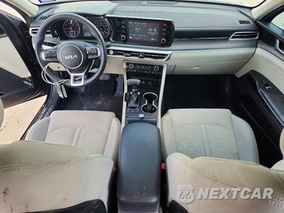 Zdjęcie 8 z 13 samochodu: 2022 KIA K5 LXS VIN:5XXG14J26NG106221 - miniatura