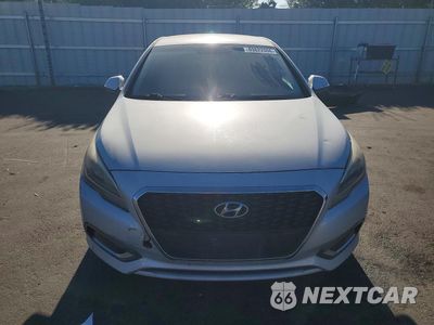 Piąte zdjęcie samochodu w środku: 2017 HYUNDAI SONATA HYBRID SE VIN:KMHE24L17HA059589 - miniatura