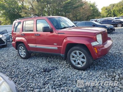 Czwarte zdjęcie samochodu z boku: 2012 JEEP LIBERTY SPORT VIN:1C4PJMAK7CW212141 - miniatura