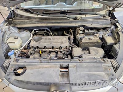 Zdjęcie 12 z 13 samochodu: 2010 HYUNDAI TUCSON GLS VIN:KM8JU3AC4AU112793 - miniatura