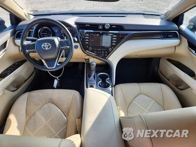Zdjęcie 8 z 14 samochodu: 2019 TOYOTA CAMRY HYBRID XLE VIN:4T1B21HK5KU518966 - miniatura