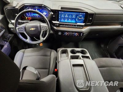 Zdjęcie 8 z 12 samochodu: 2024 CHEVROLET SILVERADO K1500 LT-L VIN:3GCPDKEK9RG453504 - miniatura