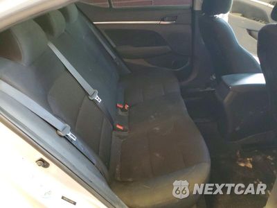 Zdjęcie 10 z 12 samochodu: 2020 HYUNDAI ELANTRA SEL VIN:5NPD84LF7LH509561 - miniatura