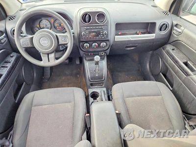 Zdjęcie 8 z 12 samochodu: 2016 JEEP COMPASS SPORT VIN:1C4NJCBA3GD615493 - miniatura