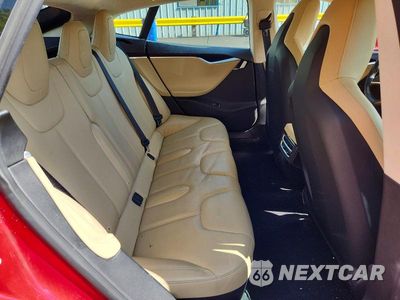 Zdjęcie 10 z 13 samochodu: 2015 TESLA MODEL S 85D VIN:5YJSA1H28FFP78655 - miniatura
