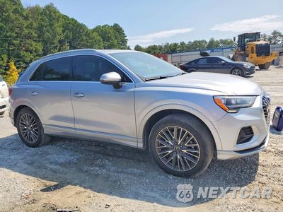 Czwarte zdjęcie samochodu z boku: 2022 AUDI Q3 PREMIUM 40 VIN:WA1AUCF35N1042719 - miniatura