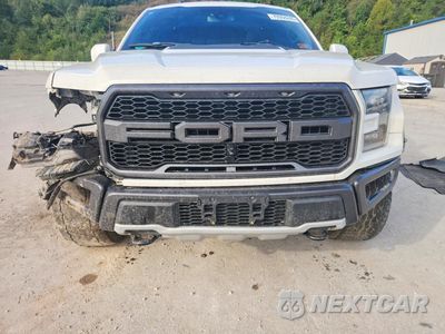 Piąte zdjęcie samochodu w środku: 2017 FORD F150 RAPTOR VIN:1FTFW1RG3HFB76533 - miniatura