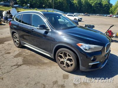 Czwarte zdjęcie samochodu z boku: 2018 BMW X1 XDRIVE28I VIN:WBXHT3C37J5L33322 - miniatura