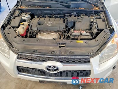 Zdjęcie 12 z 13 samochodu: 2009 TOYOTA RAV4 LIMITED VIN:JTMBF31V895014585 - miniatura