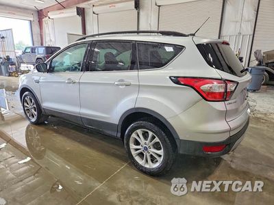 Drugie zdjęcie samochodu z przodu: 2018 FORD ESCAPE SE VIN:1FMCU9GD6JUB29638 - miniatura