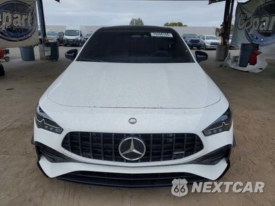 Piąte zdjęcie samochodu w środku: 2025 MERCEDES-BENZ CLA AMG 35 4MATIC VIN:W1K5J5BB4SN527632 - miniatura