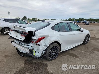 Trzecie zdjęcie samochodu z tyłu: 2025 TOYOTA CAMRY XSE VIN:4T1DBADK4SU023348 - miniatura