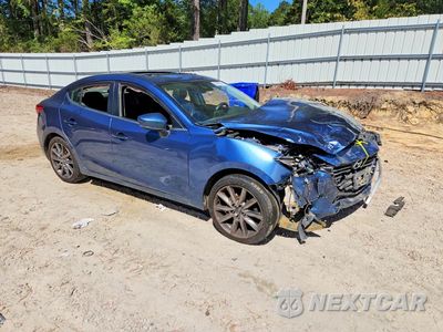 Czwarte zdjęcie samochodu z boku: 2018 MAZDA 3 TOURING VIN:3MZBN1V36JM174492 - miniatura