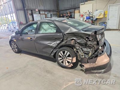 Drugie zdjęcie samochodu z przodu: 2013 KIA FORTE VIN:KNAFU4A23D5712076 - miniatura