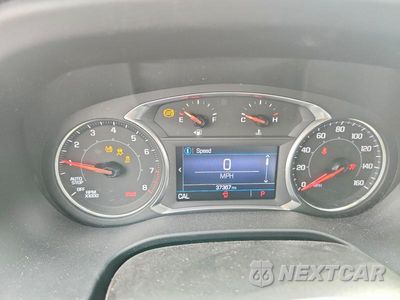 Zdjęcie 9 z 14 samochodu: 2020 GMC ACADIA SLE VIN:1GKKNKLS1LZ176885 - miniatura