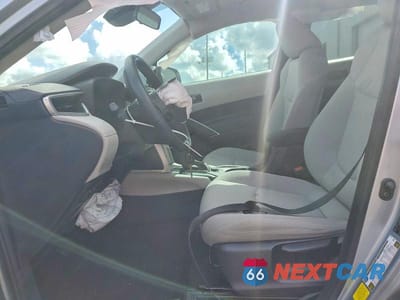 Zdjęcie 7 z 12 samochodu: 2024 TOYOTA COROLLA CROSS L VIN:7MUAAAAGXRV075243 - miniatura
