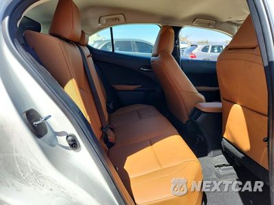 Zdjęcie 11 z 13 samochodu: 2022 LEXUS UX 200 BASE VIN:JTHX3JBH6N2055965 - miniatura