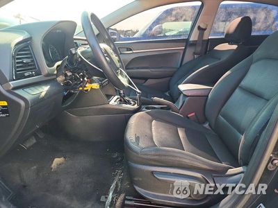 Zdjęcie 7 z 12 samochodu: 2018 HYUNDAI ELANTRA SE VIN:5NPD74LF8JH260803 - miniatura