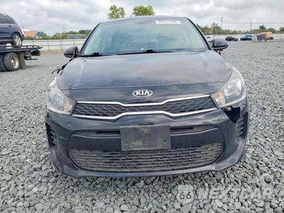 Piąte zdjęcie samochodu w środku: 2018 KIA RIO 5-DOOR S VIN:3KPA25AB0JE065256 - miniatura